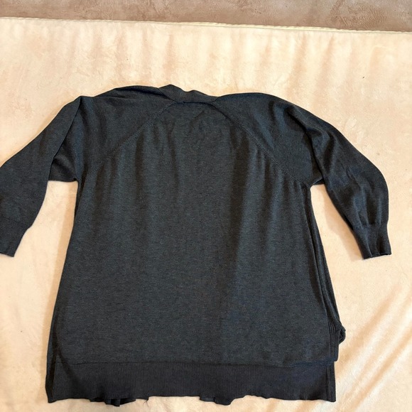 Verve Ami Women's 2X Open Front Cardigan Gray Long Sleeve Lightweight Sweater - Picture 5 of 5